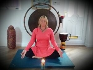 1-2-1 Yoga Tuition/Reiki/Reiki & Sound Healing Therapy also Yoga for max of 3 sharing weekly lessons